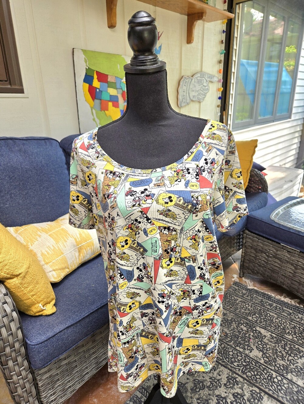 Lularoe Disney Perfect T - Size L